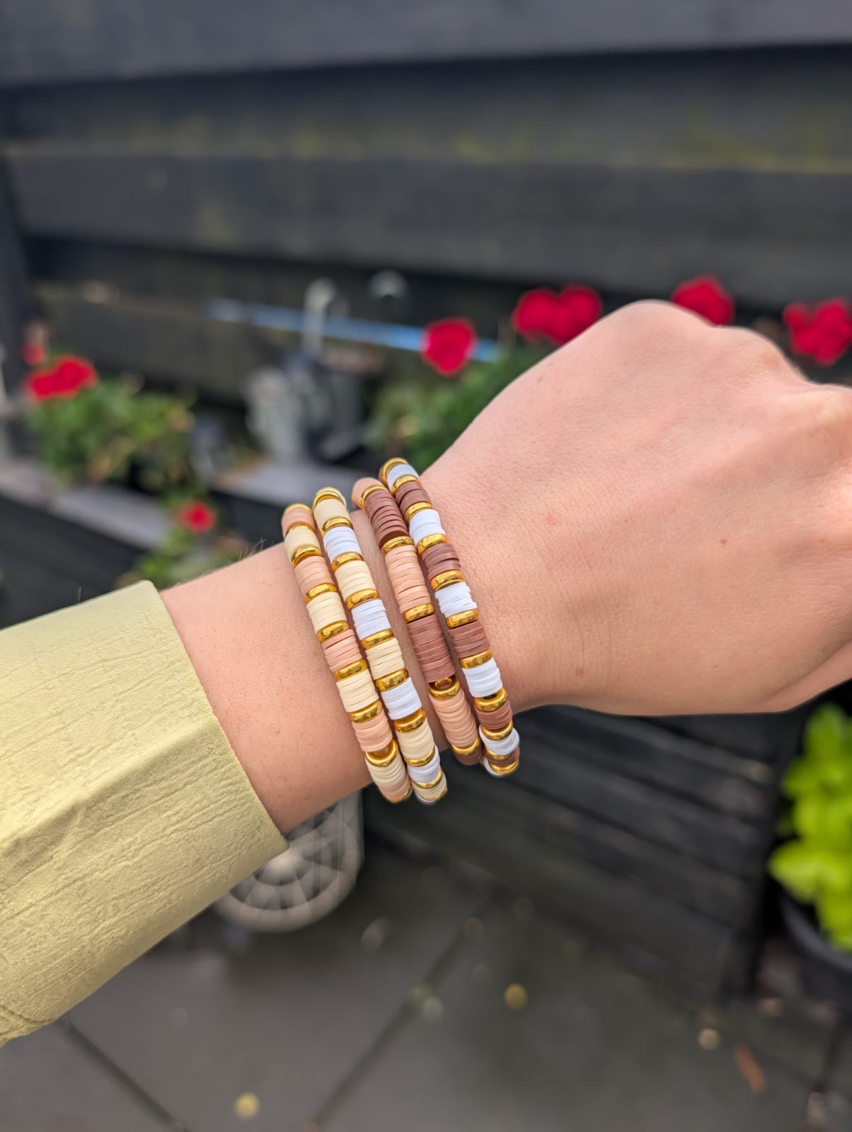 Aardetinten Heishi Armbanden set